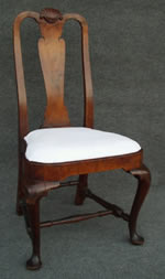 Boston, Massachusetts walnut shell carved side chair